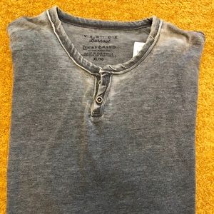 **SOLD** Men’s Lucky Brand T-shirt